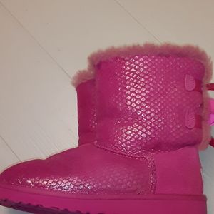 Bailey Bow Uggs
